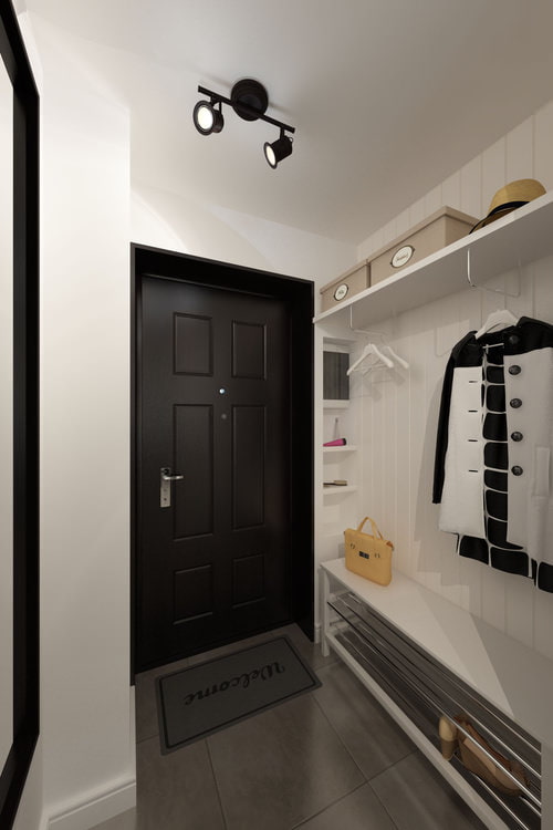 Flur im Design eines Studio-Apartments von 33 m².