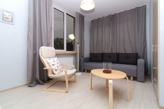 Wohnzimmer in einer Einzimmerwohnung 44 m².