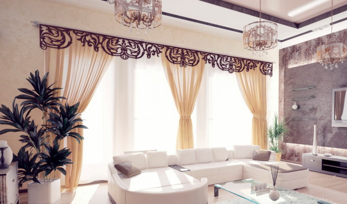durchbrochenes Lambrequin in einem modernen Wohnzimmer