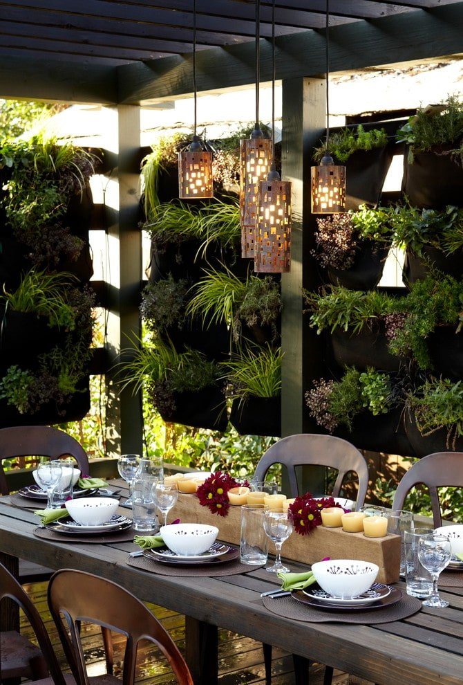 Gemüsegarten in einem Pavillon