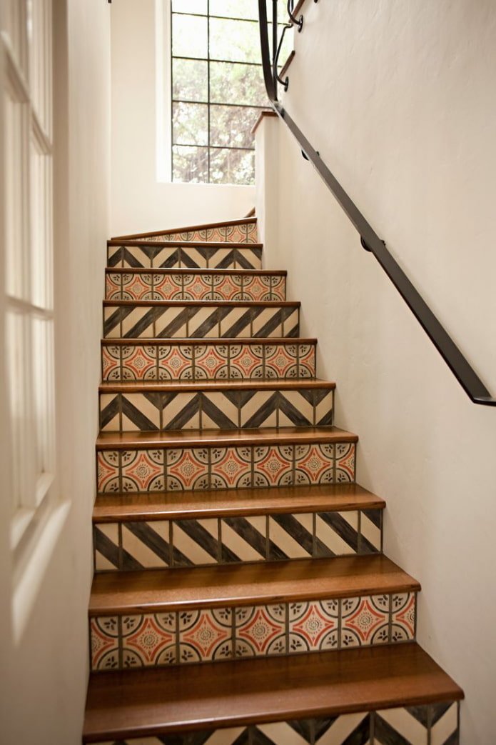Dekoration der Treppe im Inneren eines Privathauses