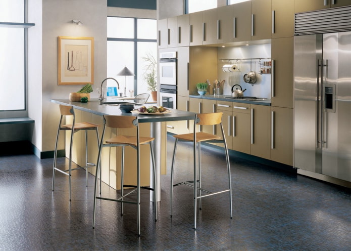 Linoleum im Kücheninterieur