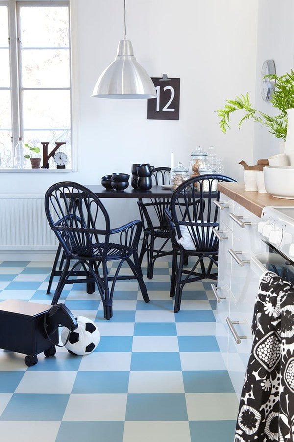 Linoleum im Kücheninterieur