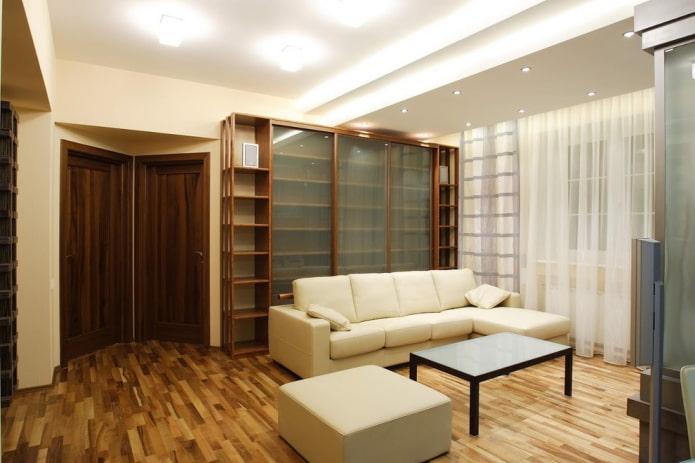 Linoleum mit Laminatimitat im Wohnzimmer