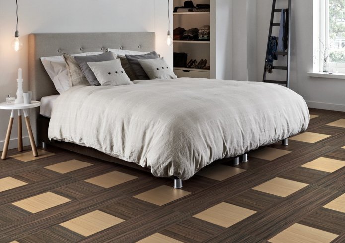 Linoleum auf dem Boden im Schlafzimmer