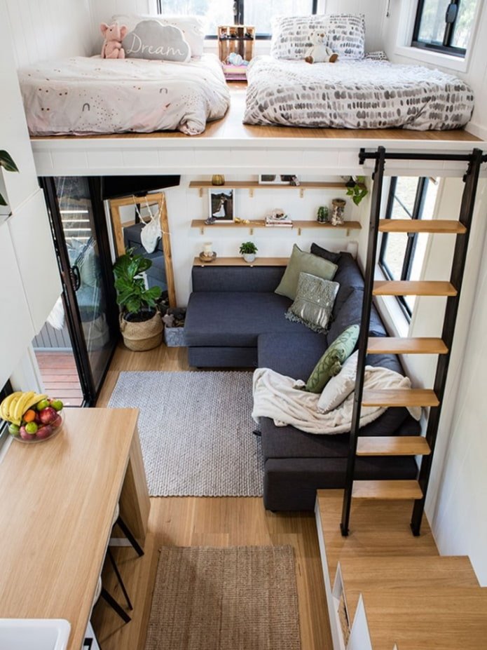 Wohnzimmer und Zwischengeschoss