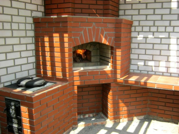 Grill mit Kessel