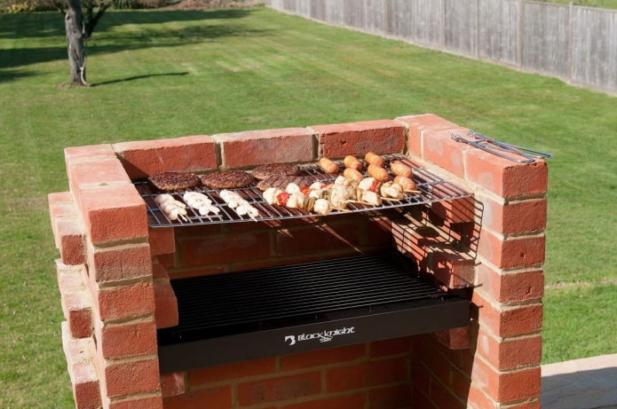 gemauerter Grill