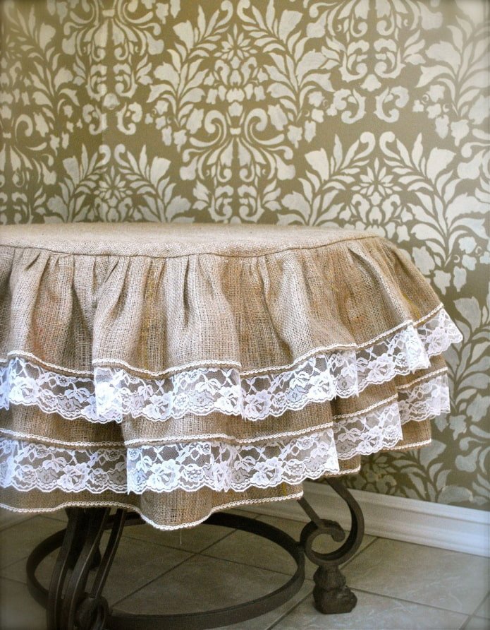 Tischdecke aus Sackleinen