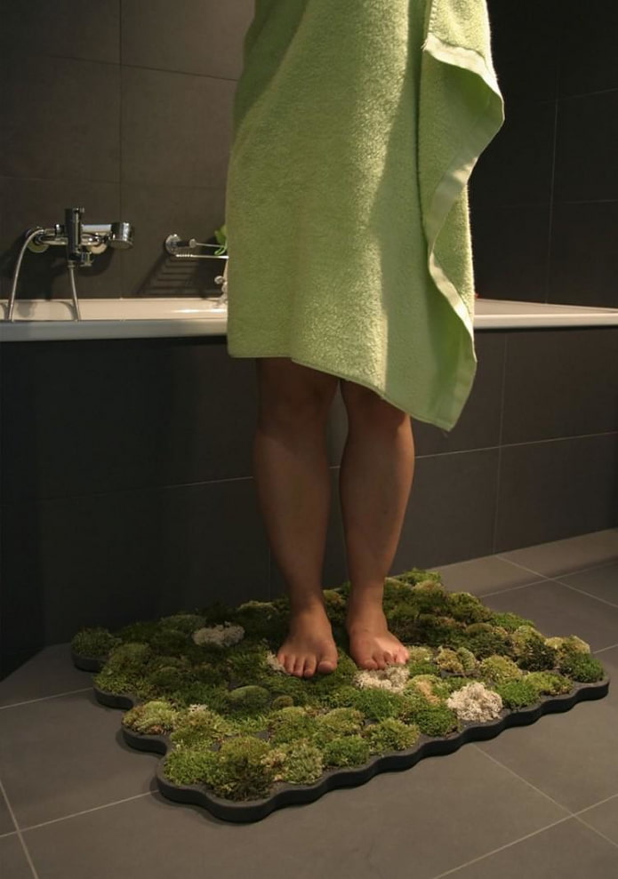Ungewöhnlicher Teppich fürs Badezimmer
