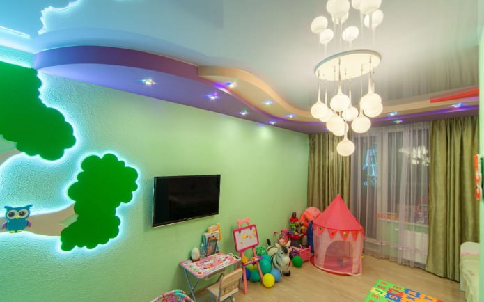 Spanndecke im Kinderzimmer (Beleuchtung)