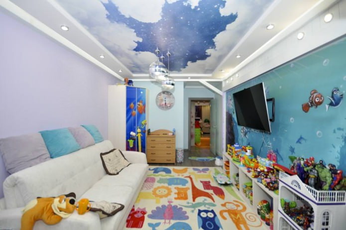 Spanndecke im Kinderzimmer eines Jungen