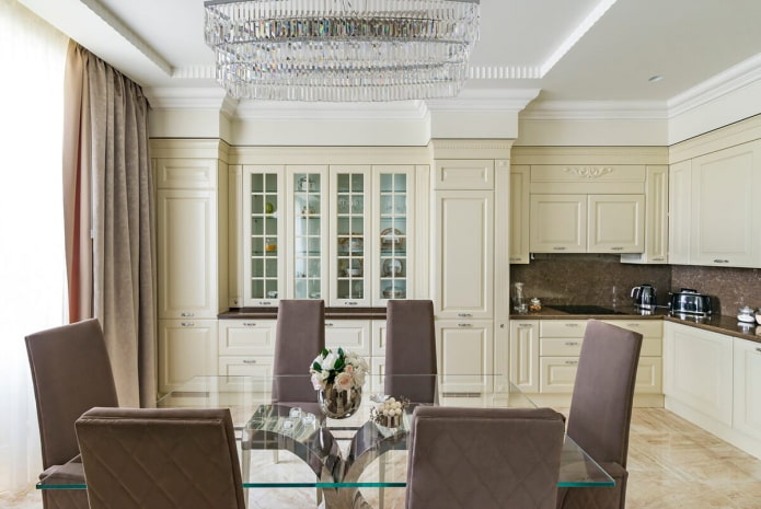 Kücheninterieur im neoklassizistischen Stil