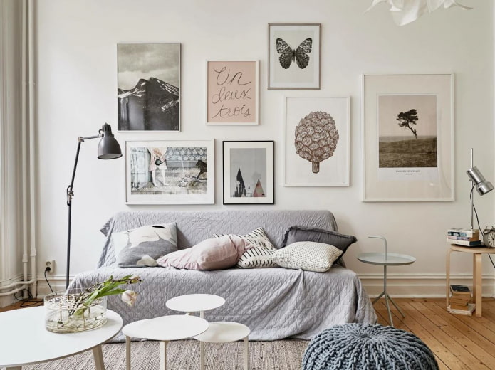 Poster an der Wand