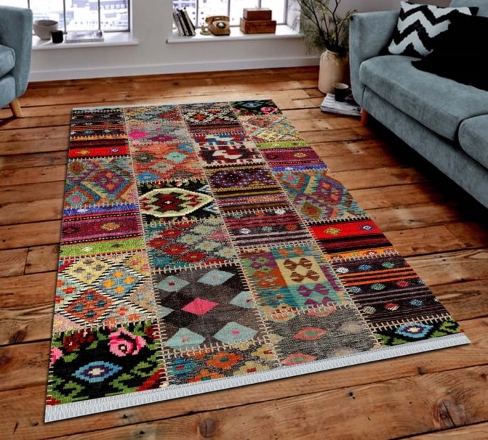 Patchwork-Teppich aus alten Teppichen