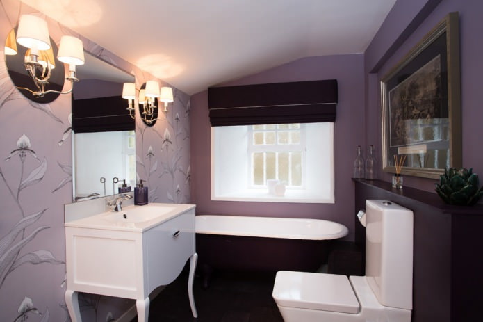 Tapete im Badezimmer