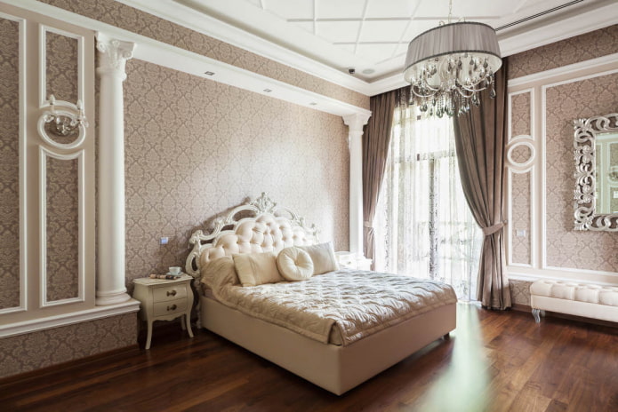 Monogramm im Schlafzimmer