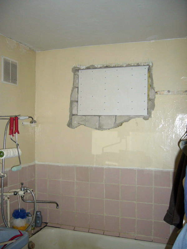 Fenster mit Gipskarton verkleidet