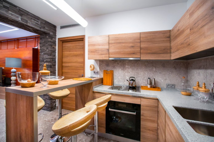 Küchenbeleuchtung in einem Studio-Apartment