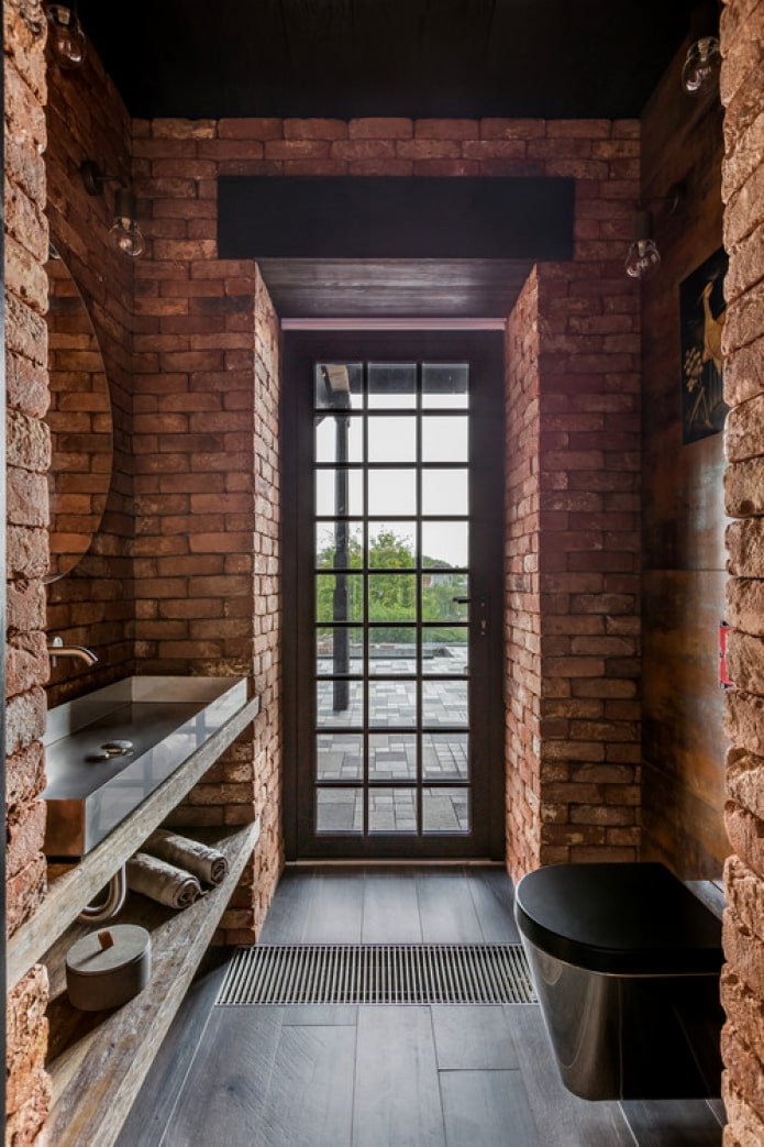 Toilette im Loft-Stil