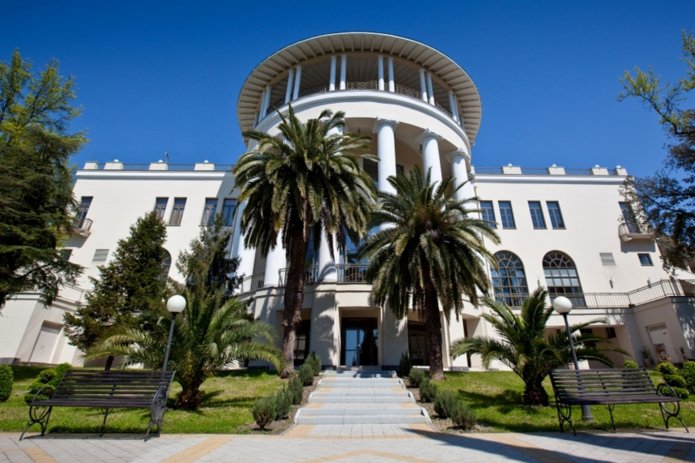 Eingang zum Hotel