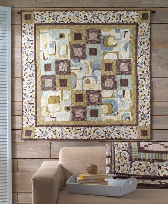 Patchwork-Wandpaneel im Innenraum