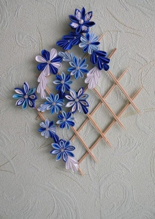 Kanzashi-Wandpaneel im Innenraum