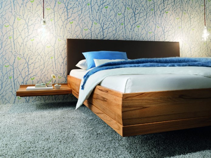 diagonale Decke