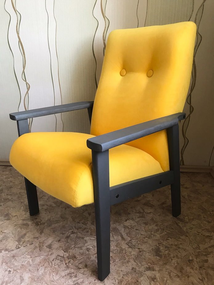 Der Stuhl nach der Renovierung
