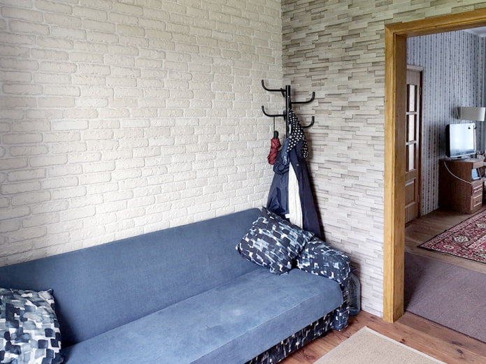 Fliesen an der Wand