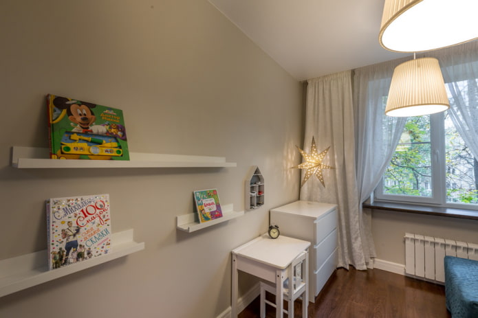 Vorhänge und Tüll im Kinderzimmer