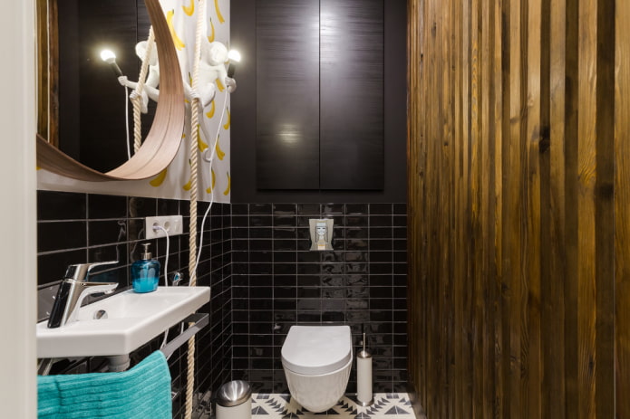Einbauschrank in der Toilette