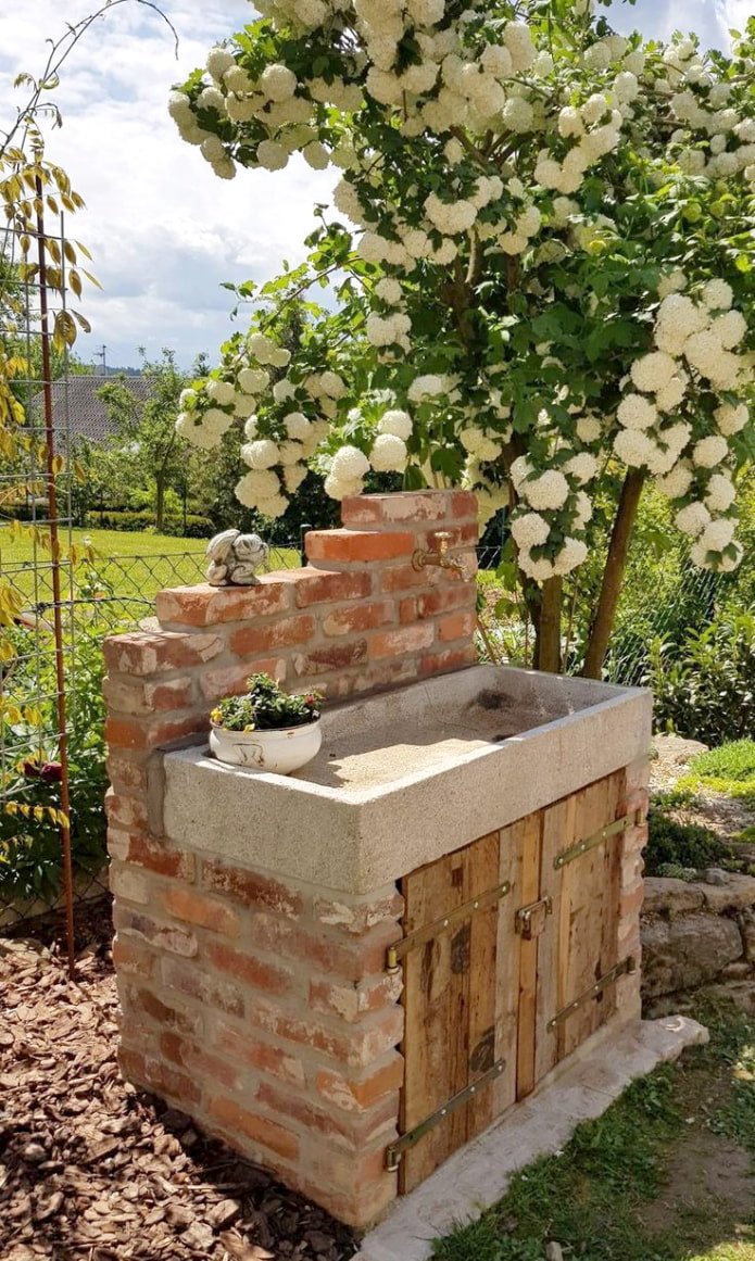 Gemauertes Spülbecken