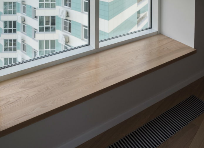 Stilvolle Fensterbank aus Holz