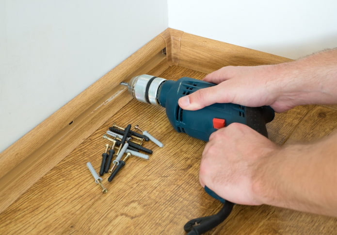 Installation der Bodenbeleuchtung