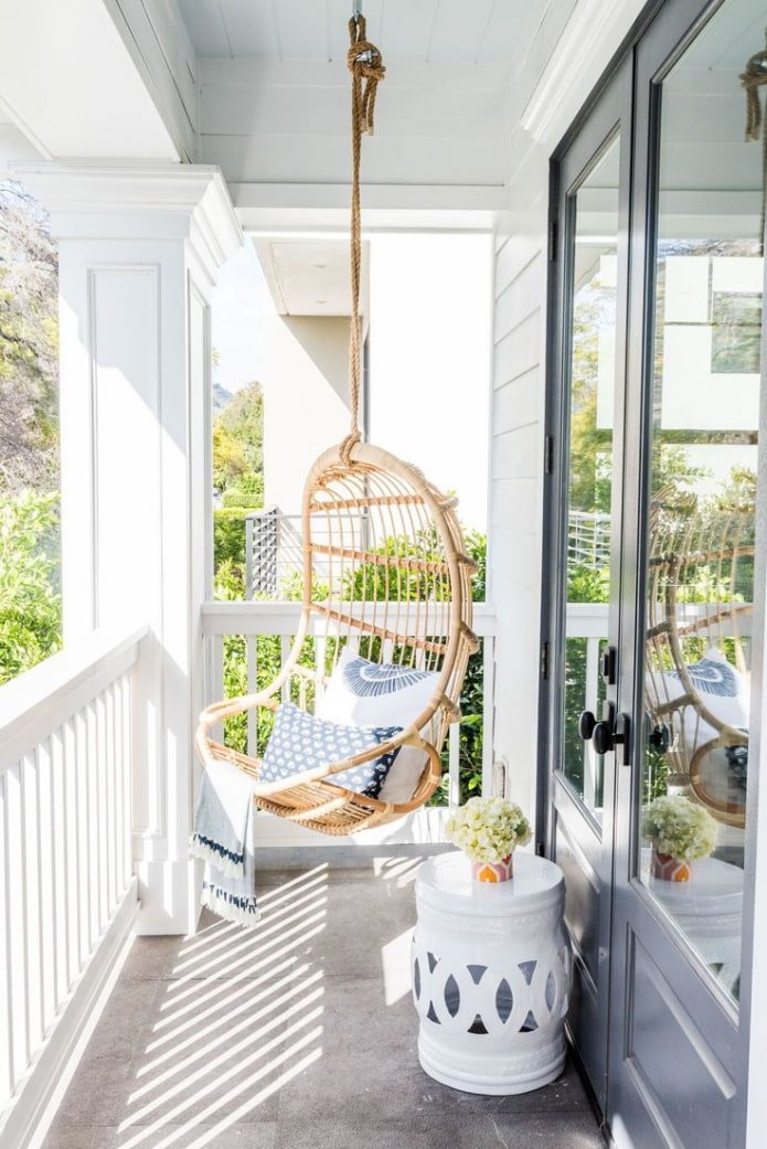 Seilstuhl für den Balkon