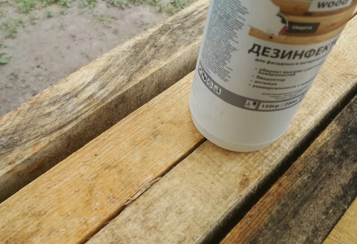 Holzbleiche-Desinfektionsmittel