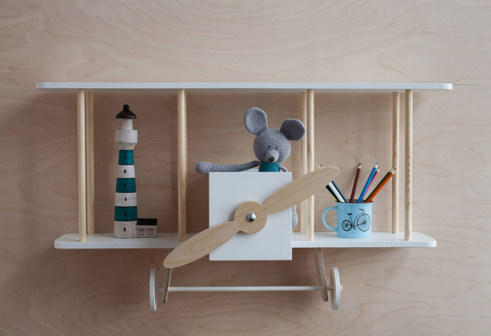 Regaldesign im Inneren eines Kinderzimmers