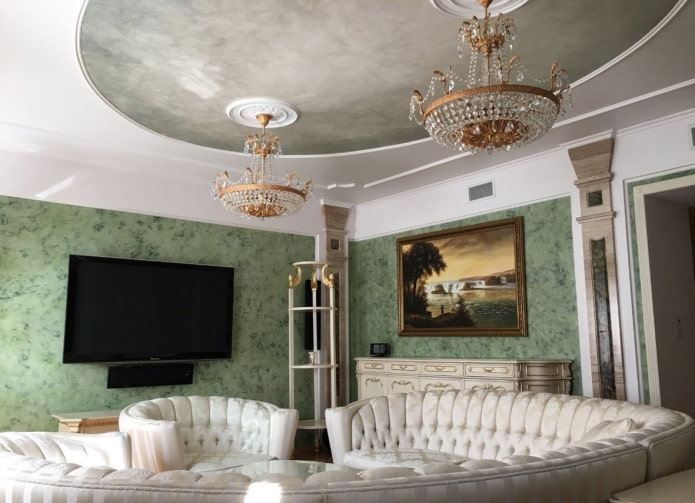 Venezianischer Deckenputz im Wohnzimmer