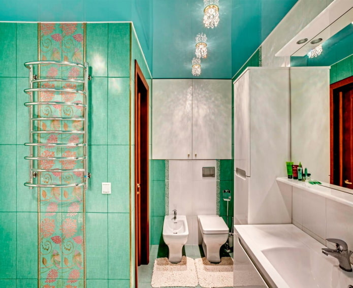 Spannstoff im Badezimmer