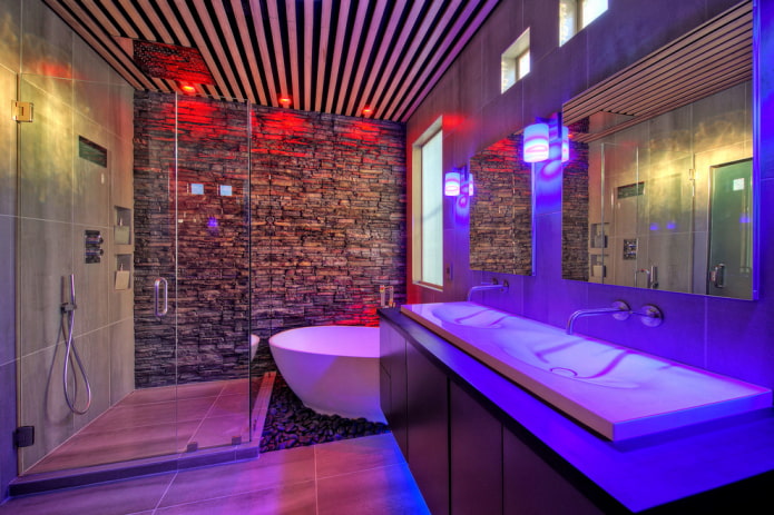 Lamellendecke im Badezimmer