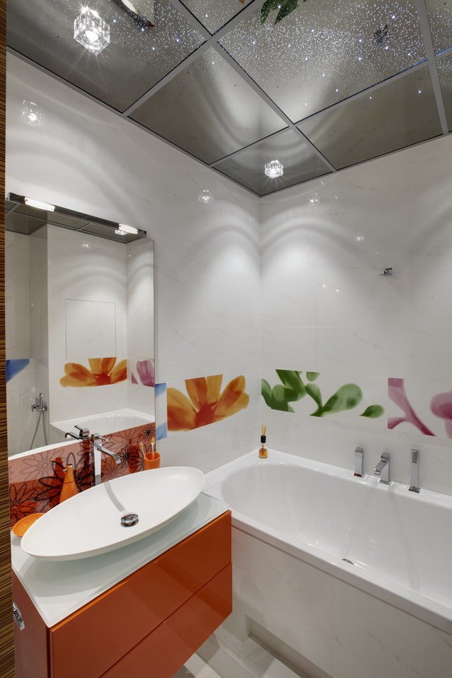 Kassettendecke im Badezimmer