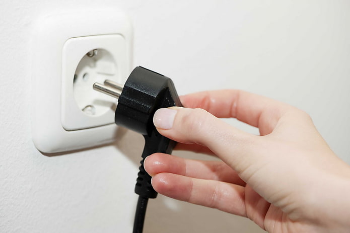 Stecker ziehen