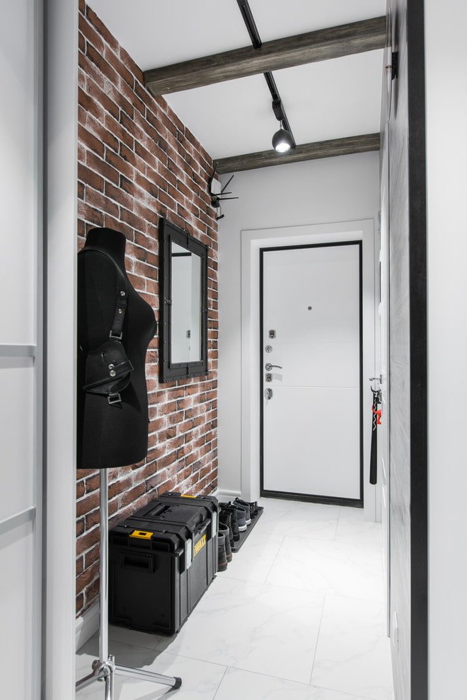 kleiner Flur im Loft-Stil