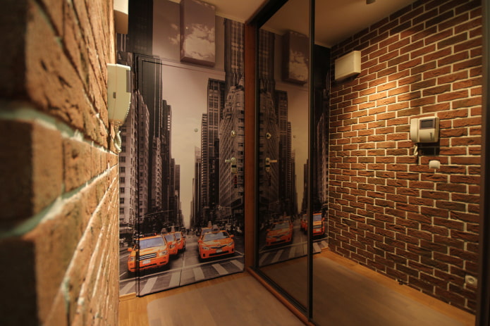 kleiner Flur im Loft-Stil