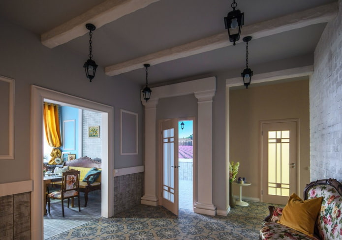 Flurdekoration im Provence-Stil