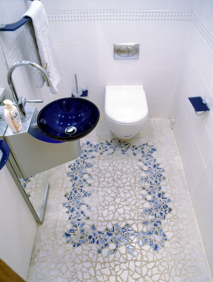 Fliesenanordnung im Badezimmer