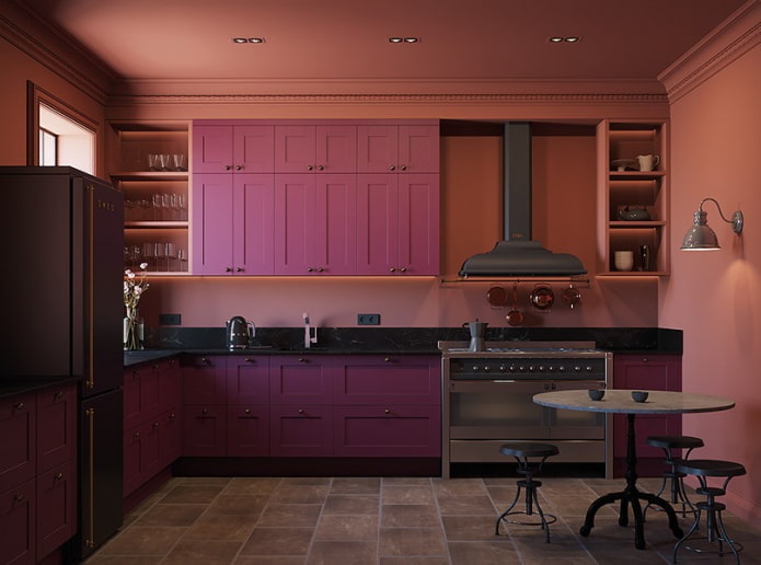 Kücheninterieur in Rosa- und Fliedertönen