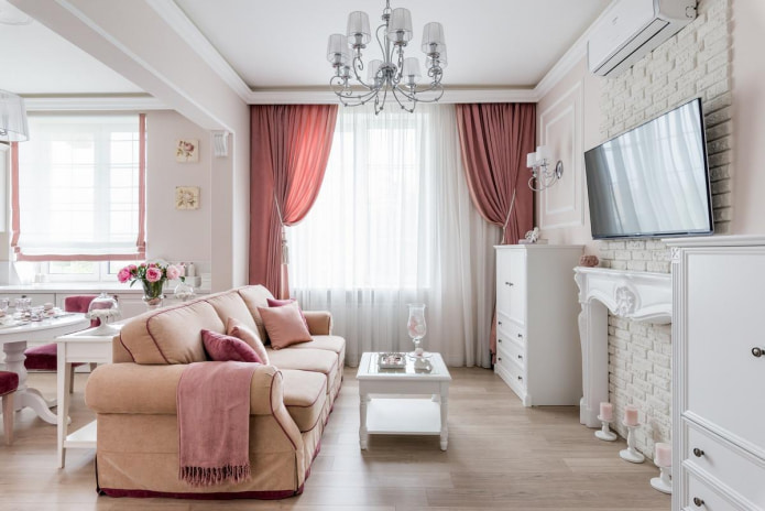 rosa Vorhänge im Wohnzimmer