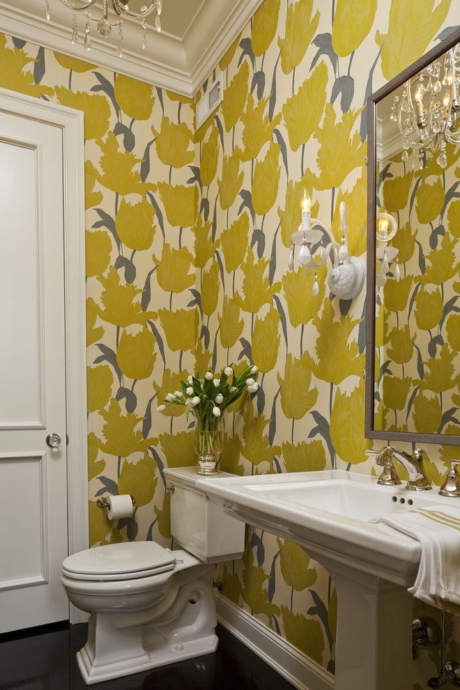 Tapete im Badezimmer